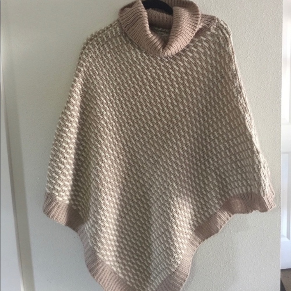 Calvin Klein medium poncho